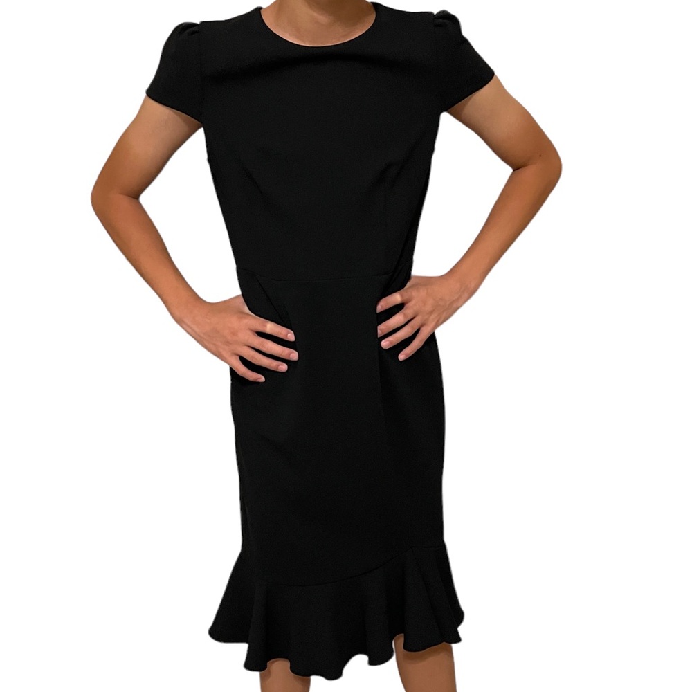 Betsey Johnson Women’s Stretch Black Dress w/ Ruffled Hem Size 4